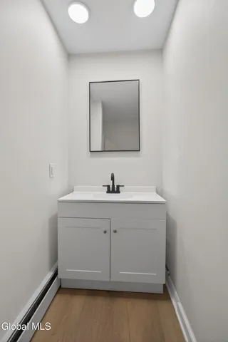 $369,800 | 901 Bedford Road, Schenectady, NY 12308