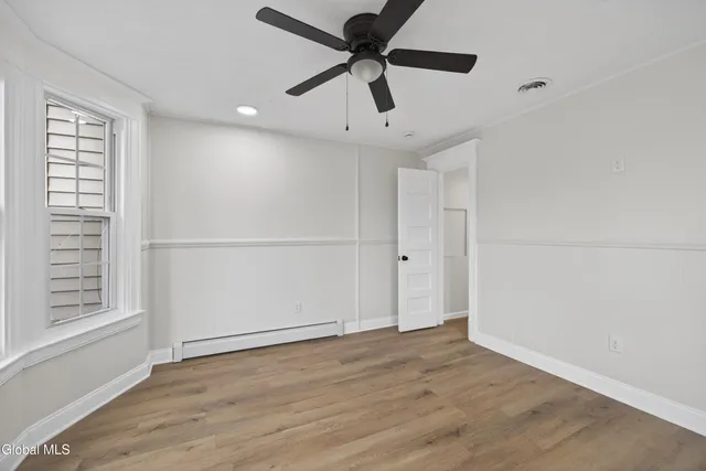 $369,800 | 901 Bedford Road, Schenectady, NY 12308