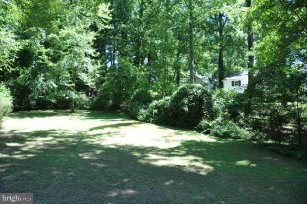 4709 Roundhill Road Ellicott City, MD 21043 - Photo 5 of 11 Exterior (Rear)