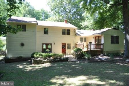 4709 Roundhill Road Ellicott City, MD 21043 - Photo 6 of 11 Exterior (Rear)