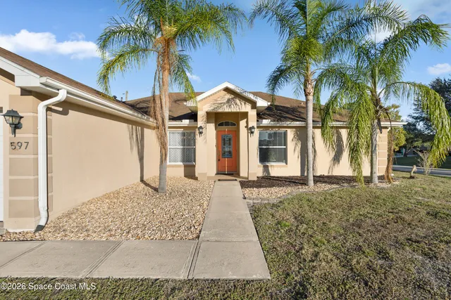 $329,000 | 597 Durant Street, Sebastian, FL 32958