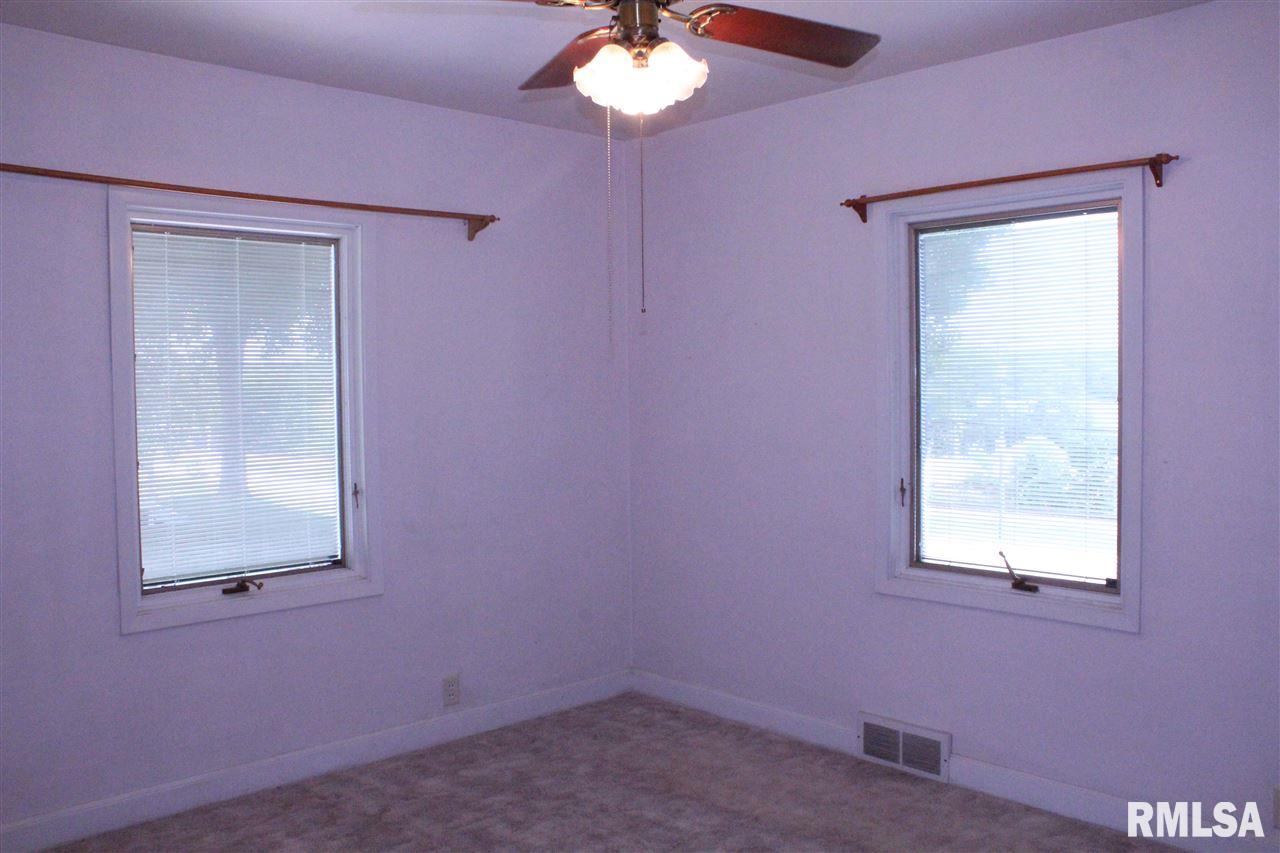734 South Cody Road Le Claire, IA 52753 - Photo 11 of 19 Gallery Image 11