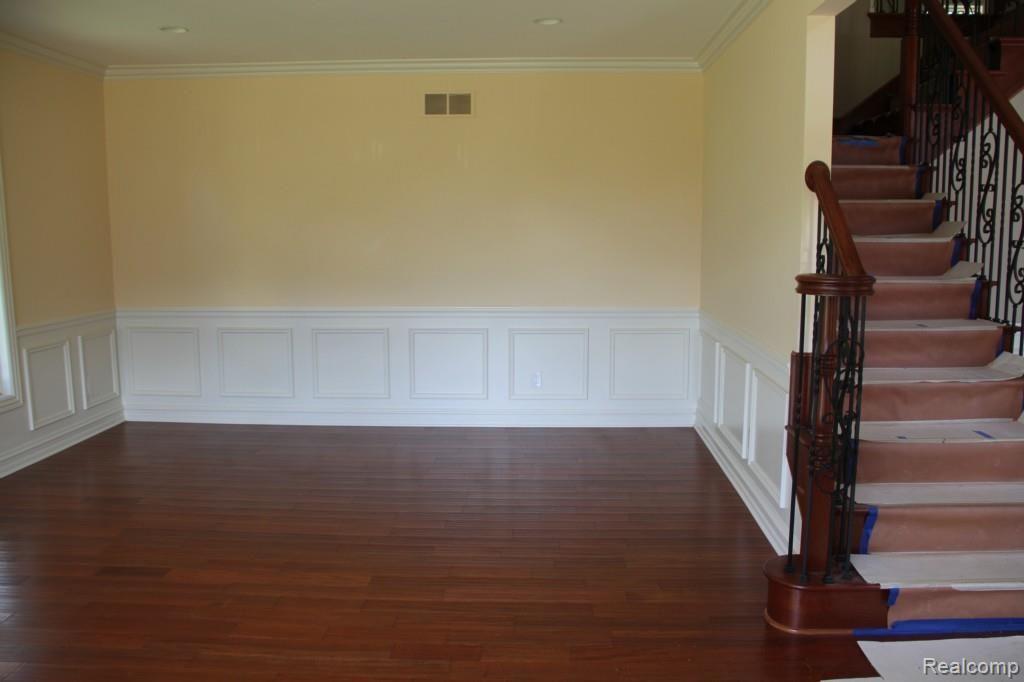 4191 Fieldbrook Road West Bloomfield, MI 48323 - Photo 30 of 51 IMG_0380.jpg