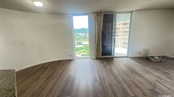 $3,050 | 1212 Nuuanu Avenue, Unit 1501, Honolulu, HI 96817