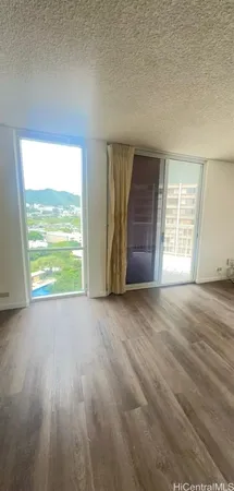 $3,050 | 1212 Nuuanu Avenue, Unit 1501, Honolulu, HI 96817