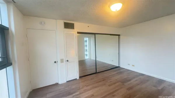 $3,050 | 1212 Nuuanu Avenue, Unit 1501, Honolulu, HI 96817