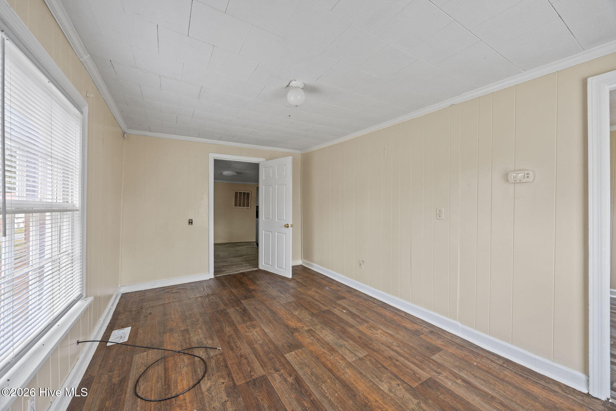 408 Boush Street Roper, NC 27970 - Photo 7 of 51 Living Room