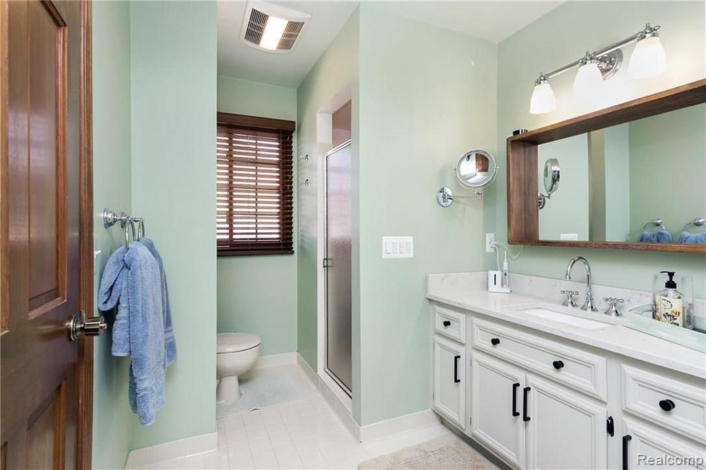 3600 Salem Drive Rochester Hills, MI 48306 - Photo 29 of 46