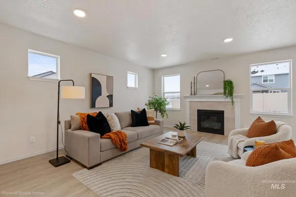 $390,990 | Tbd Tbd Sw Mendenhall Street, Unit TALENT 4, Mountain Home, ID 83647