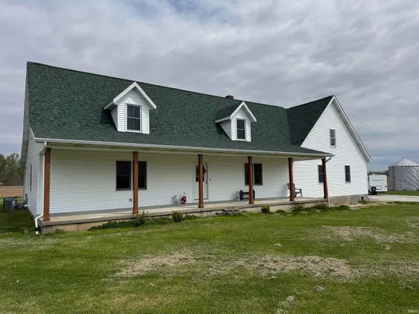 $499,900 | 6381 East County Road 450 North, Otwell, IN 47564