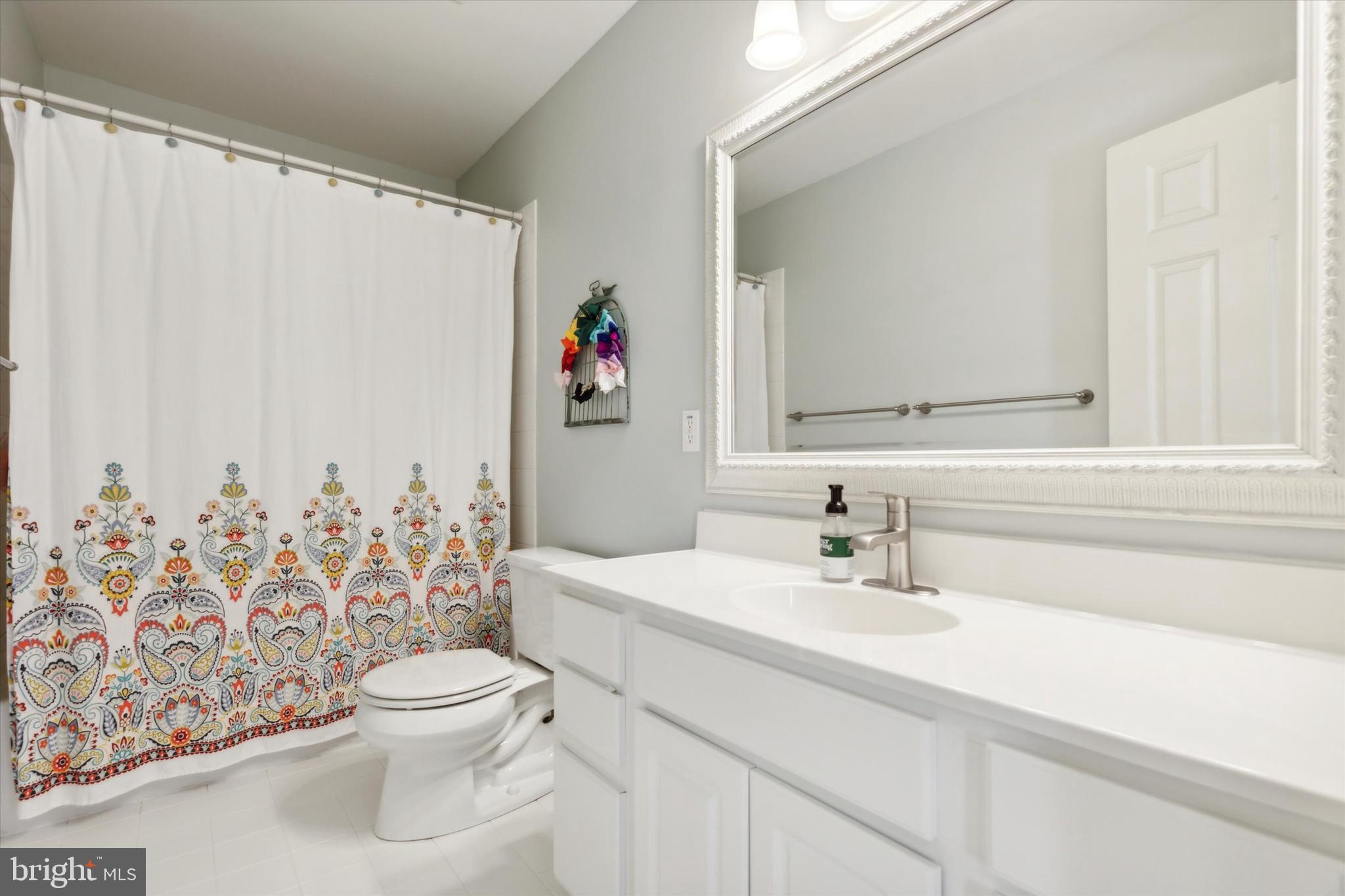 4 Waters Road Malvern, PA 19355 - Photo 23 of 26 Large Hall Bath with tub and shower
