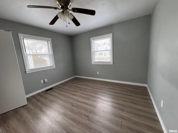 $79,900 | 300 West Lenox Avenue, Springfield, IL 62704