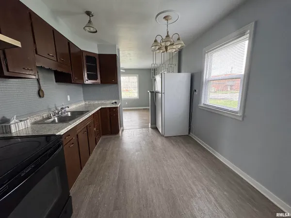 $79,900 | 300 West Lenox Avenue, Springfield, IL 62704