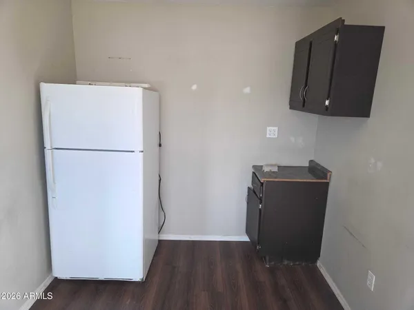 $850 | 2106 North Cougar Place, Douglas, AZ 85607