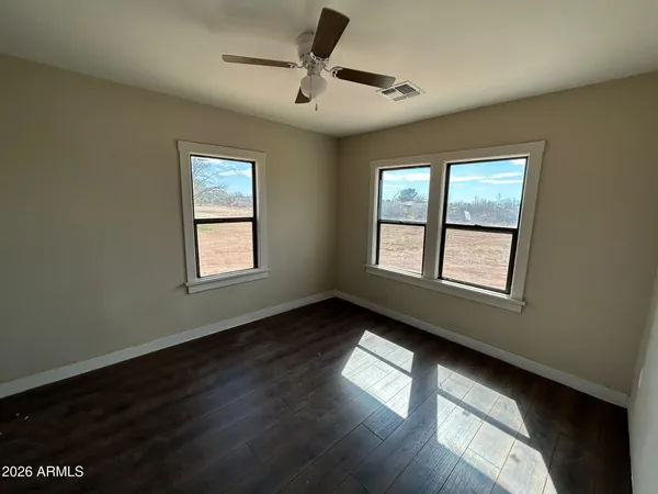 $850 | 2106 North Cougar Place, Douglas, AZ 85607