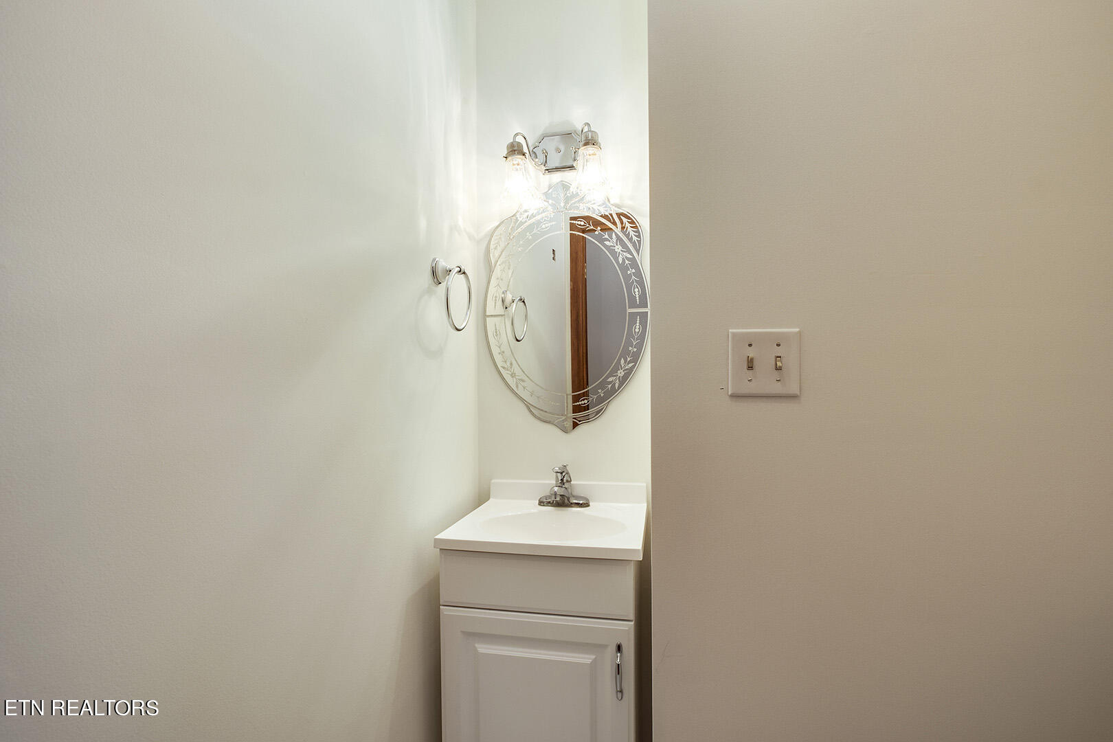 4923 Shipe Road Corryton, TN 37721 - Photo 22 of 55 14_ShipeRoad_4923_HalfBath