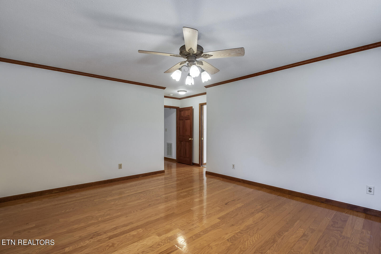 4923 Shipe Road Corryton, TN 37721 - Photo 36 of 55 28_ShipeRoad_4923_MasterBedroom02