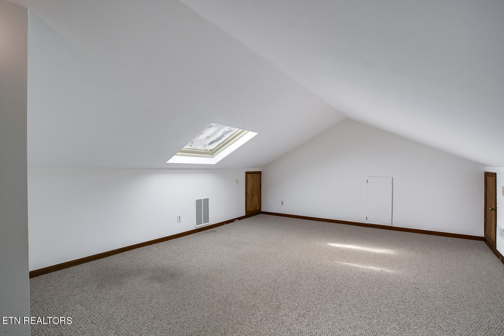 4923 Shipe Road Corryton, TN 37721 - Photo 42 of 55 34_ShipeRoad_4923_Bedroom3_01