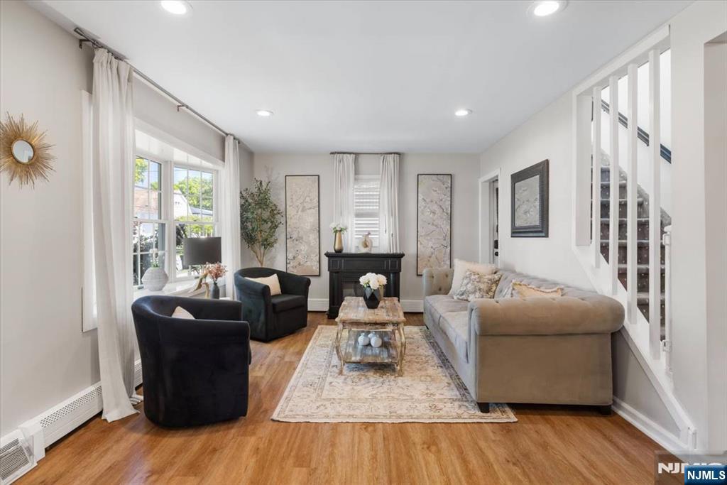 347 West Passaic Avenue Rutherford, NJ 07070 - Photo 5 of 38