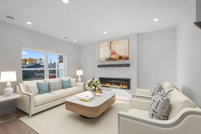 $366,990 | 1536 Trellis Lane, St. Paul, MN 55118