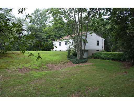 24 Little Pond County Road Cumberland, RI 02864 - Photo 8 of 10 Yard/Garden.