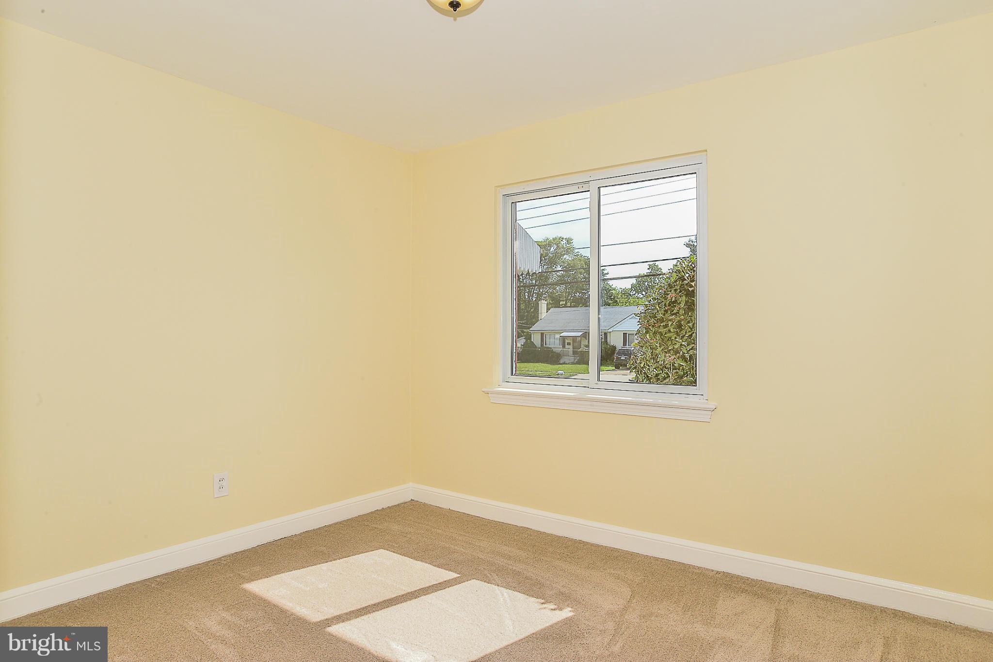 6006 Amherst Avenue Springfield, VA 22150 - Photo 14 of 30 Bedroom