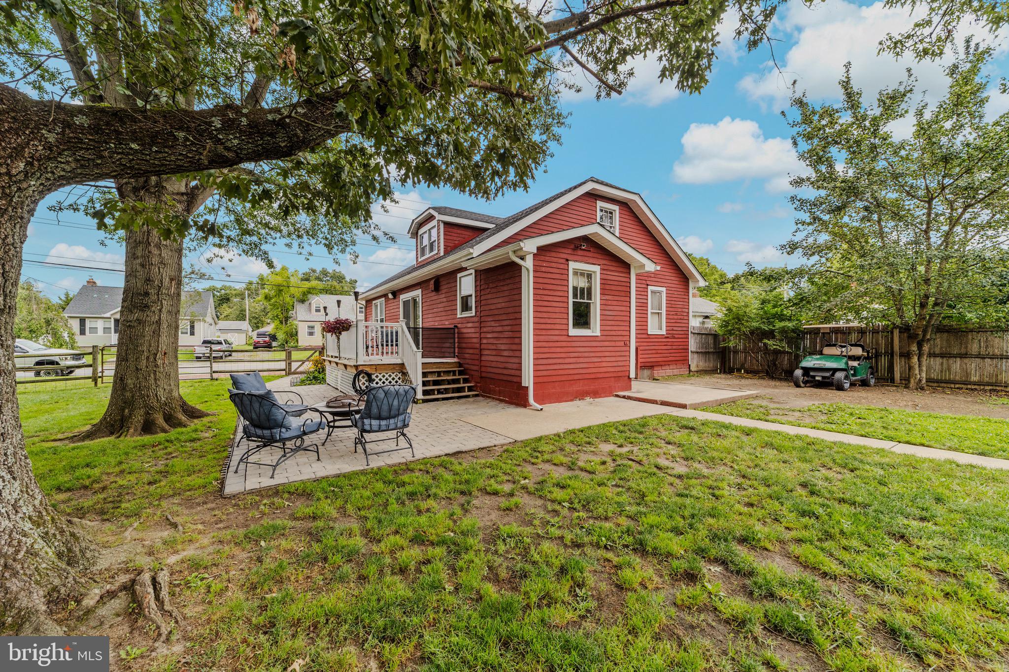 24 Lake Avenue Quinton, NJ 08072 - Photo 1 of 29