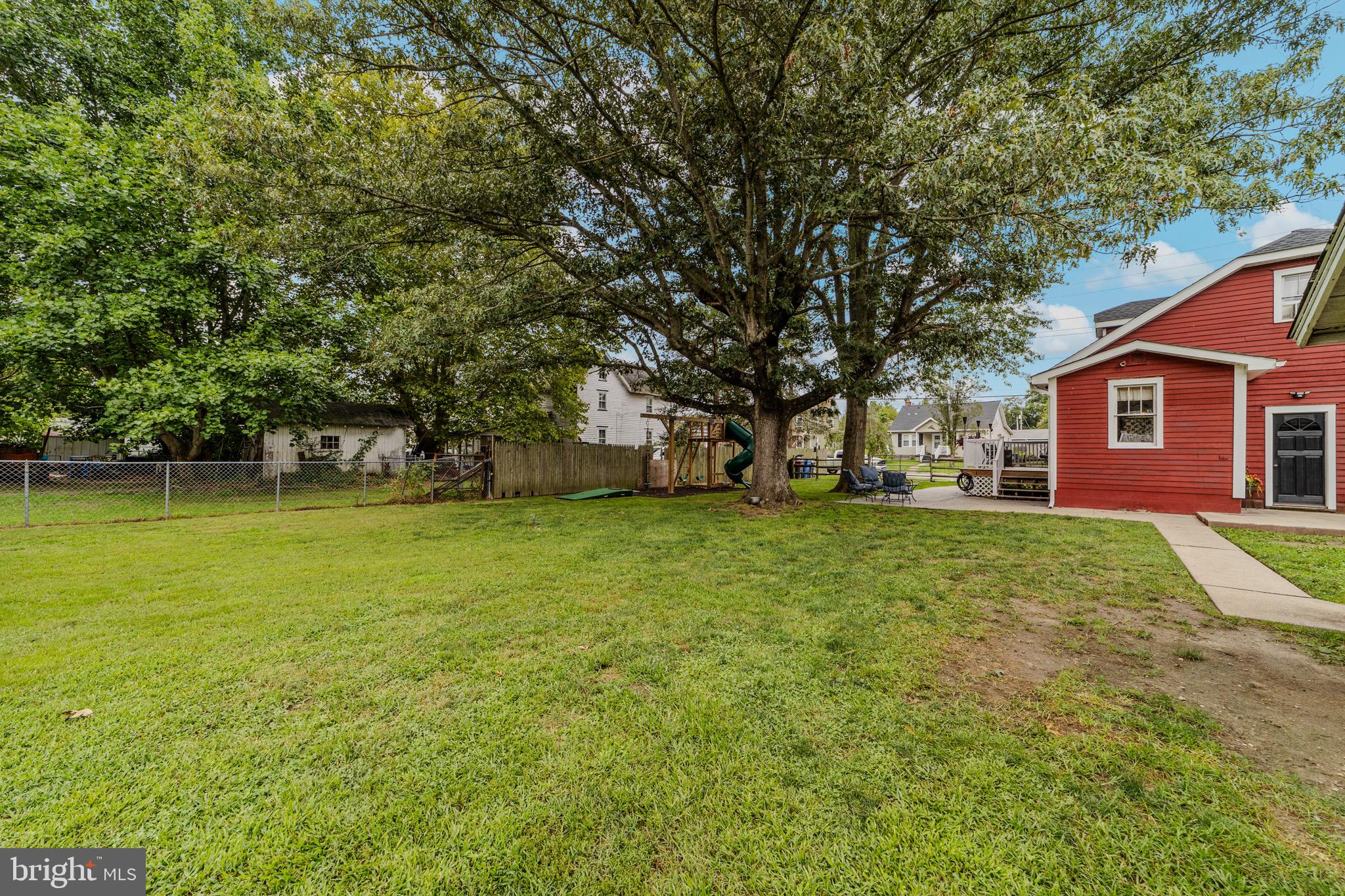 24 Lake Avenue Quinton, NJ 08072 - Photo 2 of 29