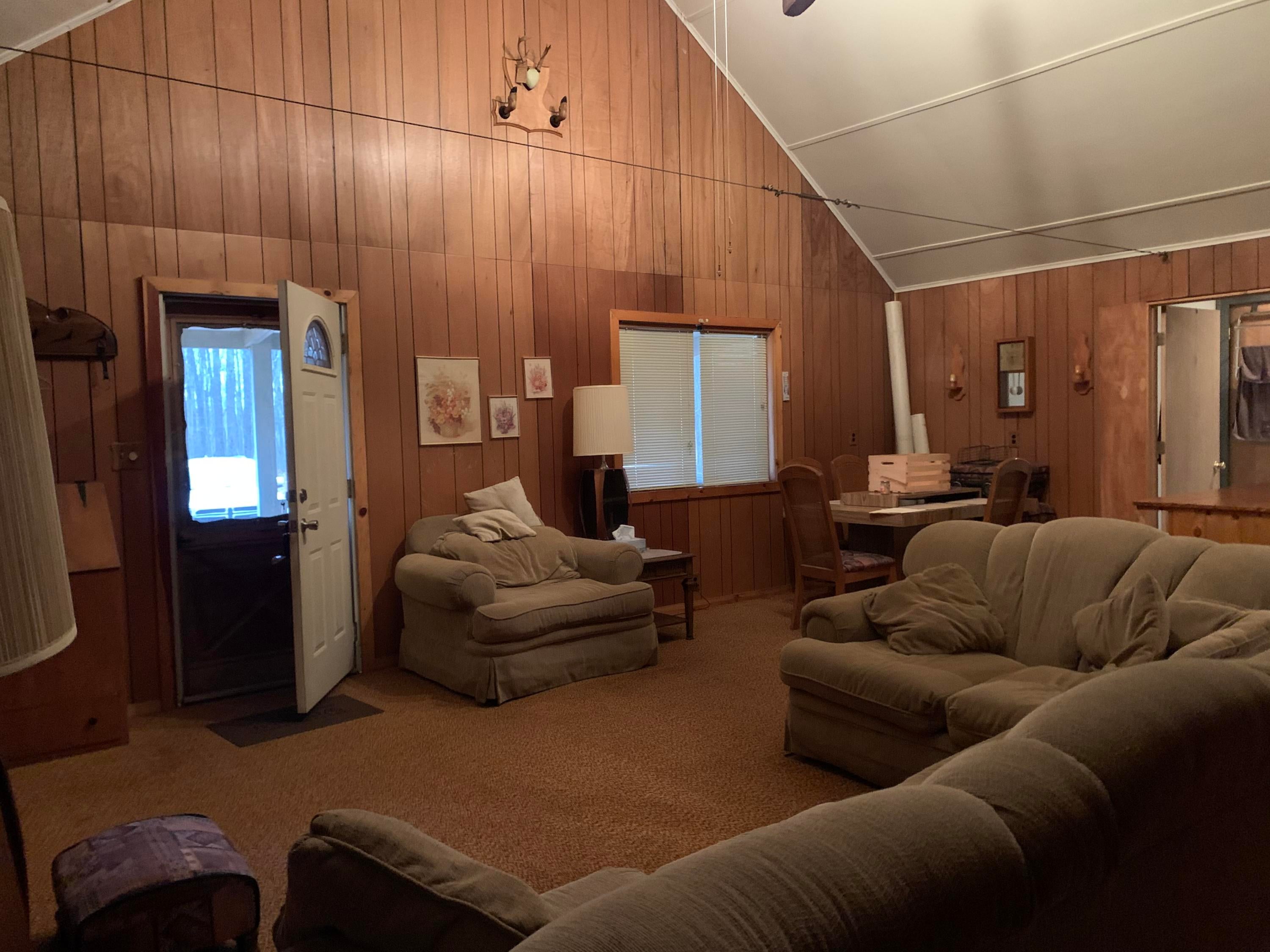11655 Jackson Lake Road Atlanta, MI 49709 - Photo 6 of 24 Gallery Image 6