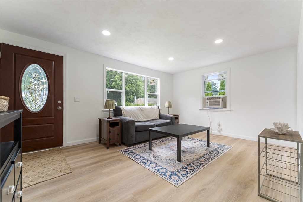 2 Bounty Road Oxford, MA 01540 - Photo 6 of 29 Gallery Image 6