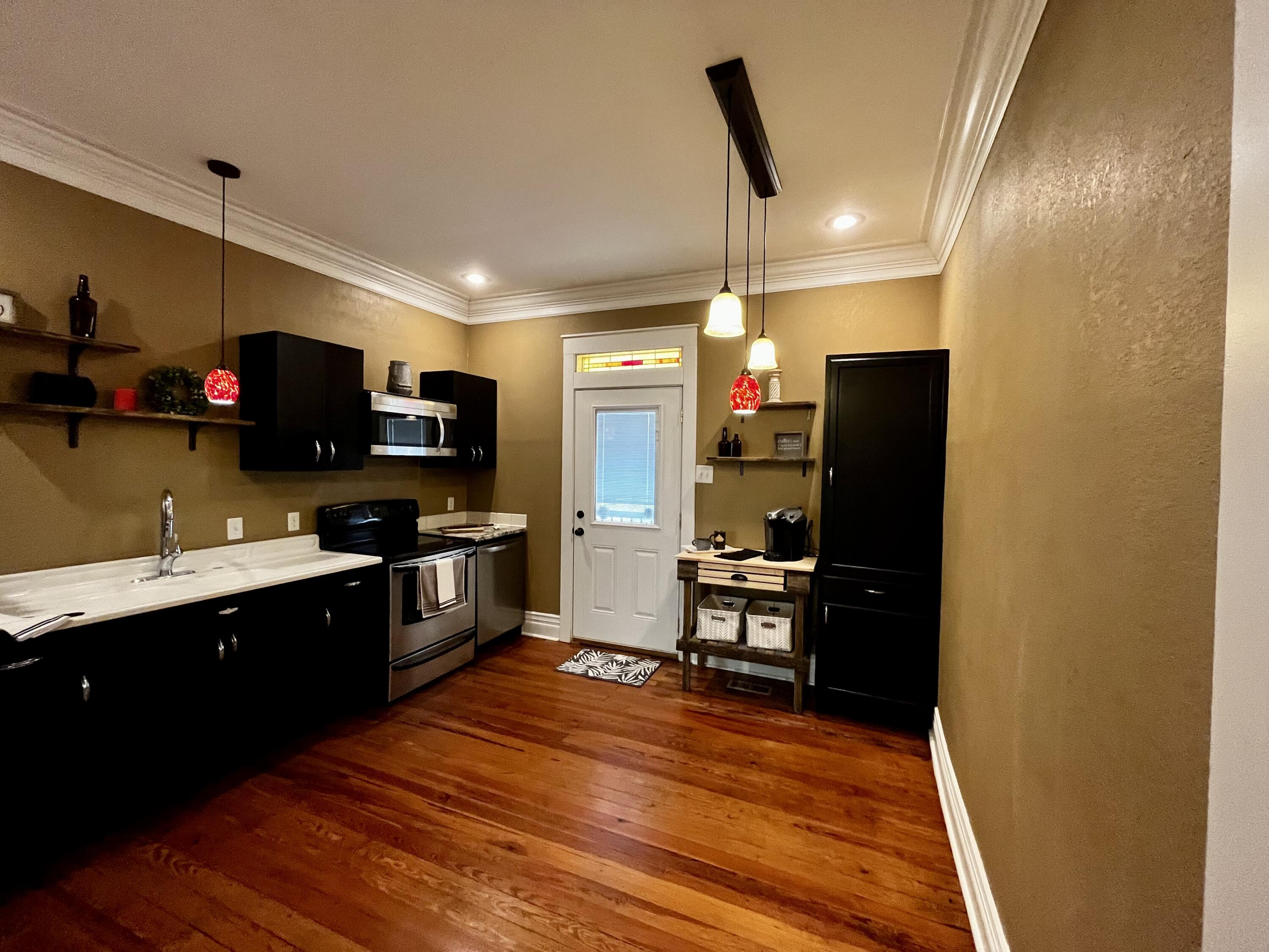 364 Harper Street Chattanooga, TN 37405 - Photo 11 of 29 IMG_7378