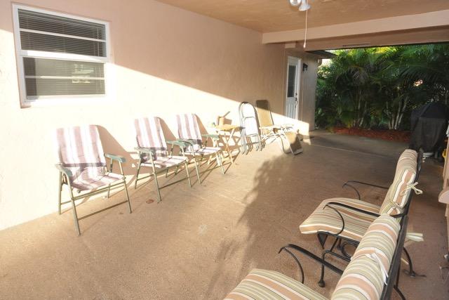 129 Mockingbird Lane Delray Beach, FL 33445 - Photo 4 of 19 patio