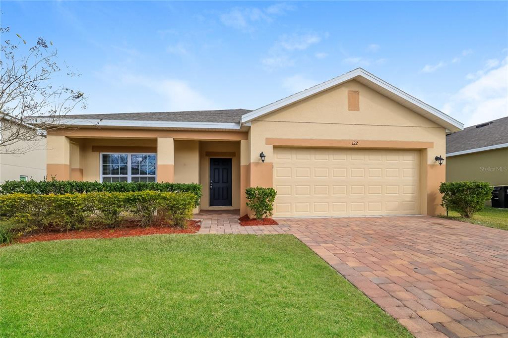 122 Vitoria Road Davenport, FL 33837 - Photo 1 of 15