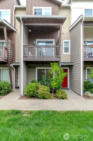 $409,900 | 17417 118th Ave Court East, Unit F, Puyallup, WA 98374