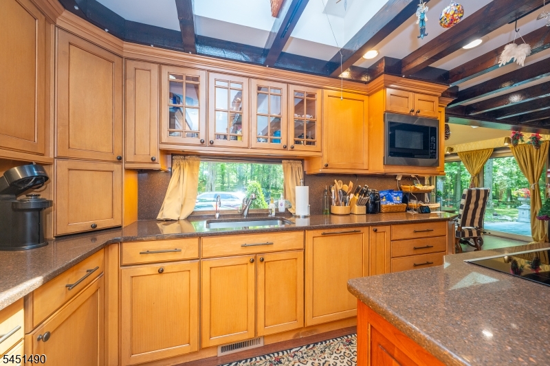 111 Ballantine Road Andover, NJ 07821 - Photo 9 of 48 Gallery Image 9