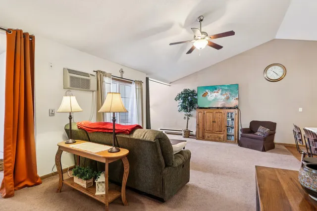 $175,000 | 521 Lawson School Road, Unit 8, Delavan, WI 53115