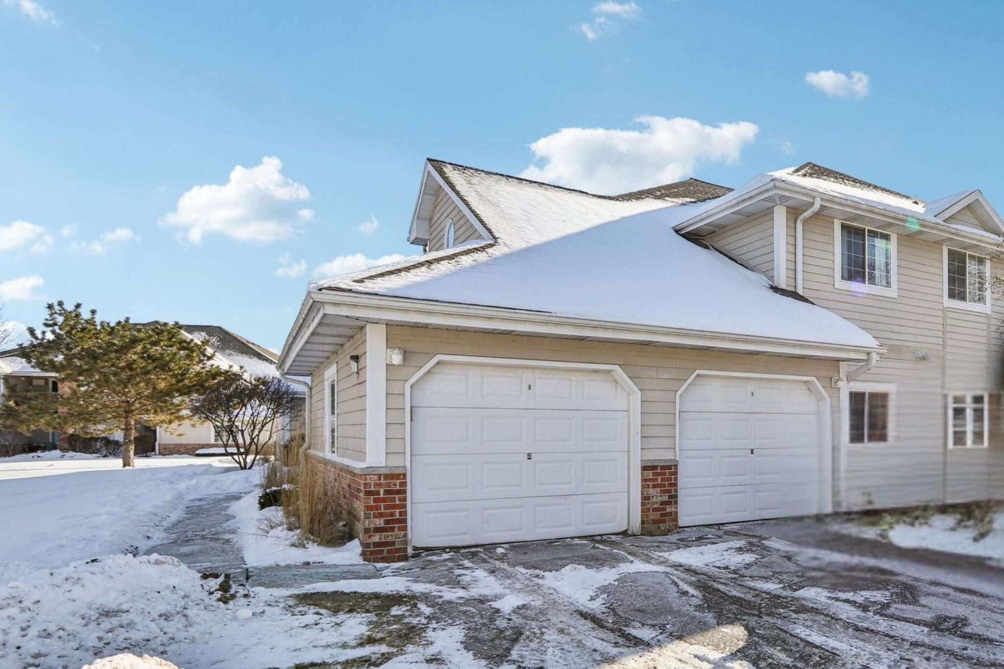 521 Lawson School Road, Unit 8 Delavan, WI 53115 - Photo 28 of 30 1 Car Garage