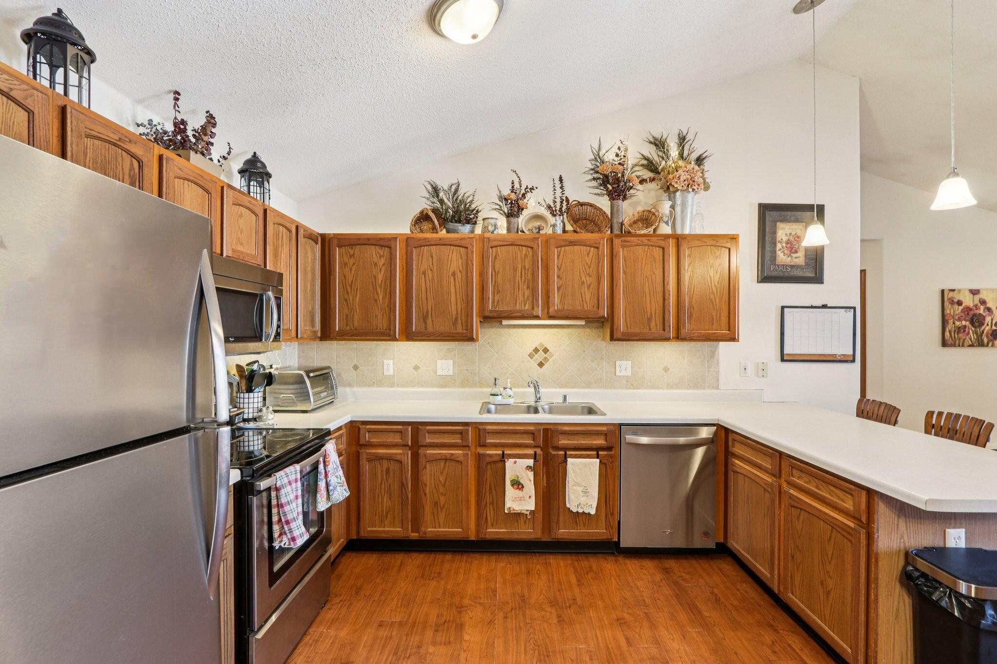 521 Lawson School Road, Unit 8 Delavan, WI 53115 - Photo 7 of 30 Kitchen