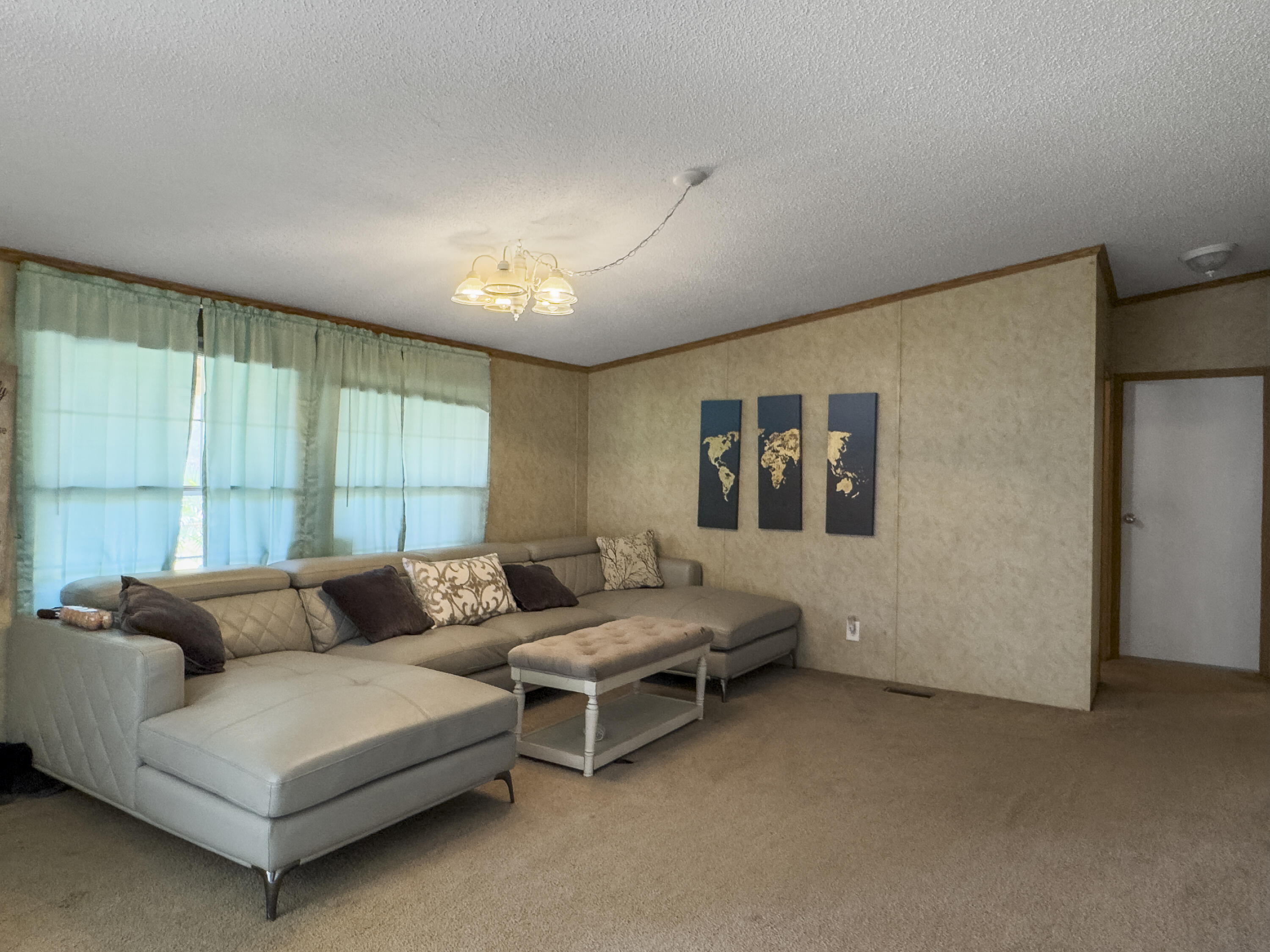 163 Keans Neck Road Seabrook, SC 29940 - Photo 35 of 62 living area