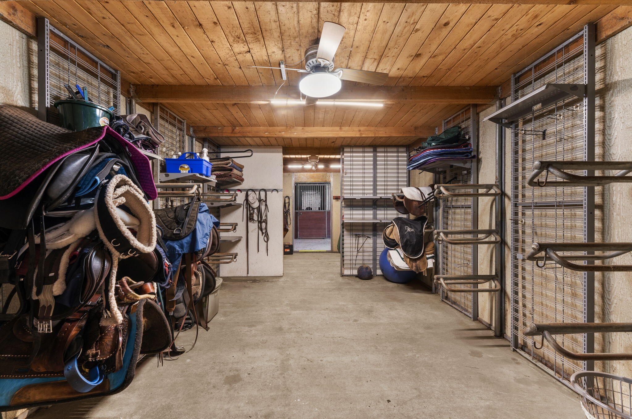 163 Keans Neck Road Seabrook, SC 29940 - Photo 49 of 62 tack room