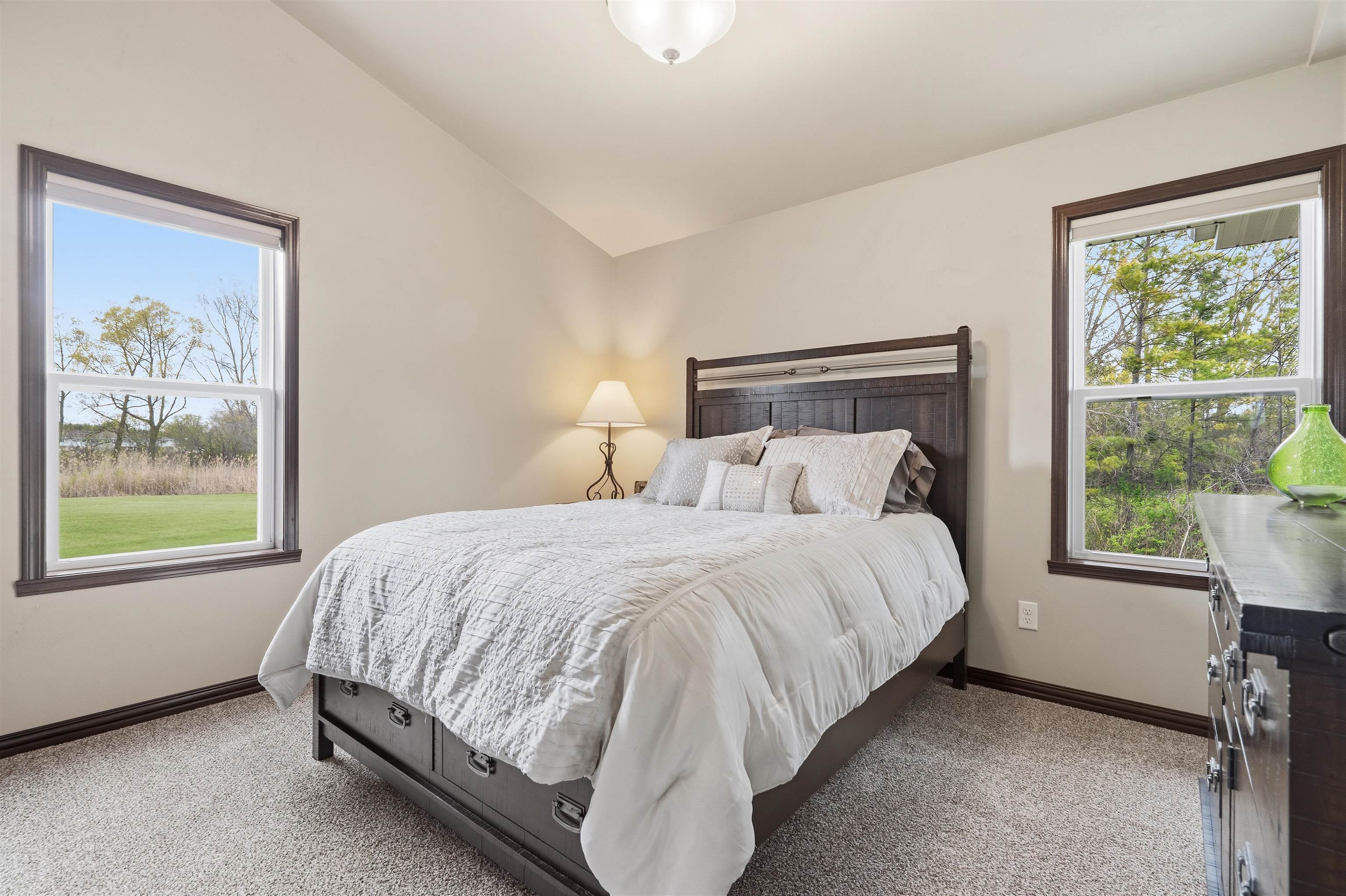 2078 West Sugar Court Appleton, WI 54913 - Photo 22 of 57