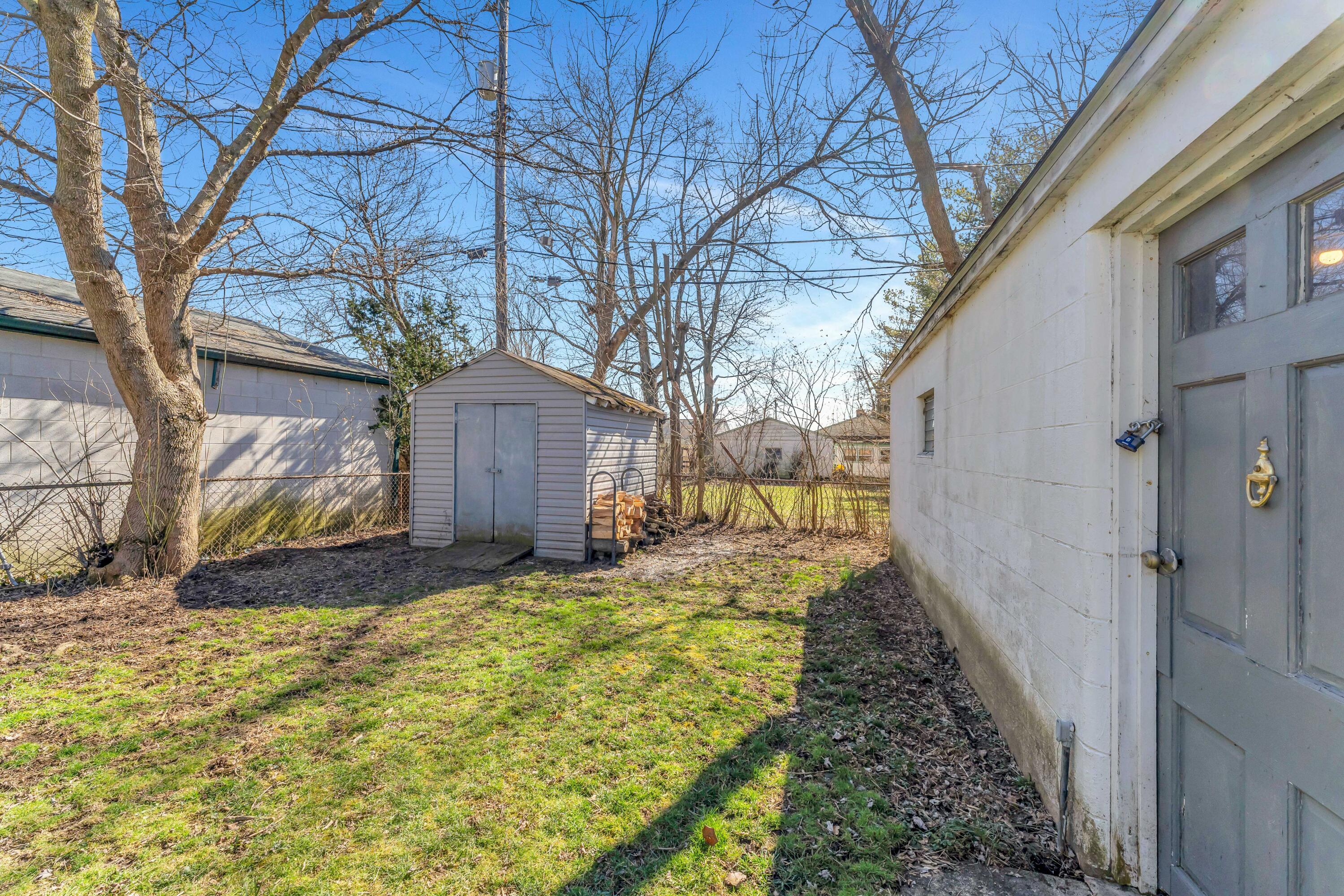 925 Blenheim Road Columbus, OH 43224 - Photo 28 of 30 DSC05722