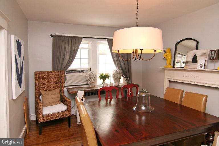 205 Hopkins Road Baltimore, MD 21212 - Photo 11 of 18 Dining Room