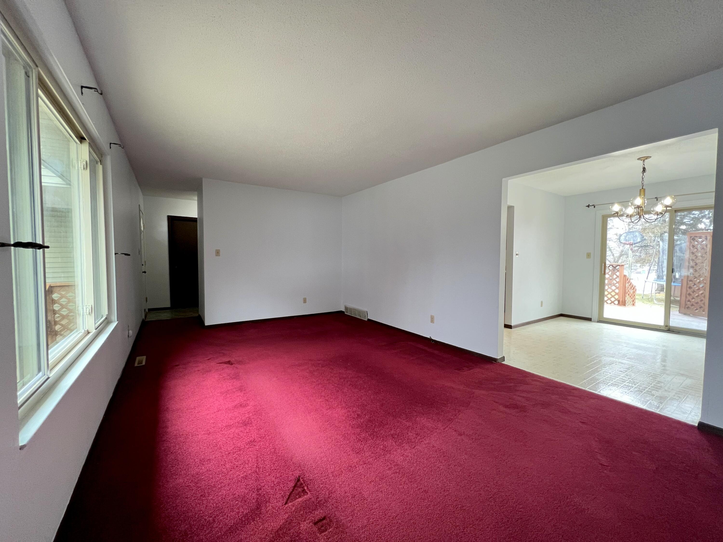 7432 Lee Road Jackson, MI 49201 - Photo 3 of 23 Living Rm Opens to Dining