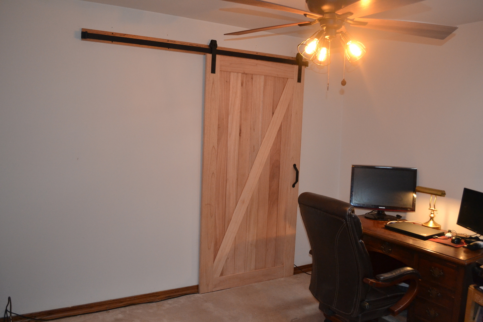 31446 South Kavanaugh Road Wilmington, IL 60481 - Photo 15 of 19 a view of a workspace with furniture and a window