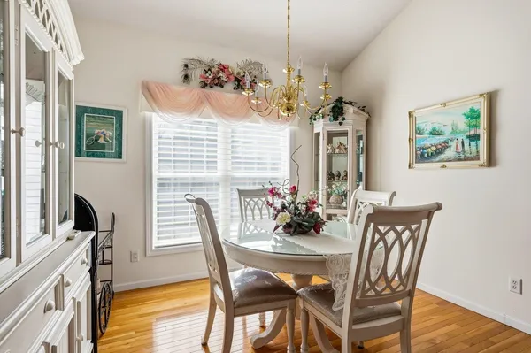 $450,000 | 34 Mammoth Road, Unit 16, Hooksett, NH 03106
