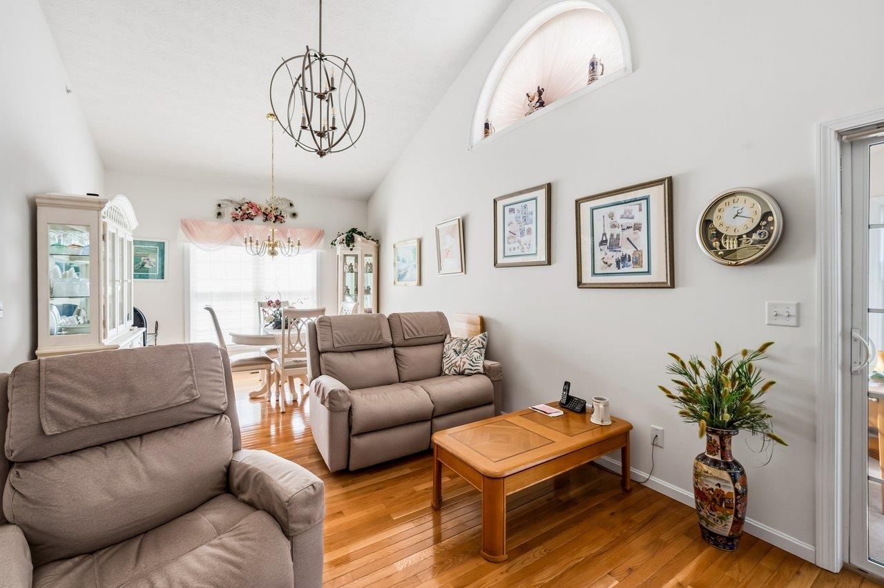 34 Mammoth Road, Unit 16 Hooksett, NH 03106 - Photo 18 of 38