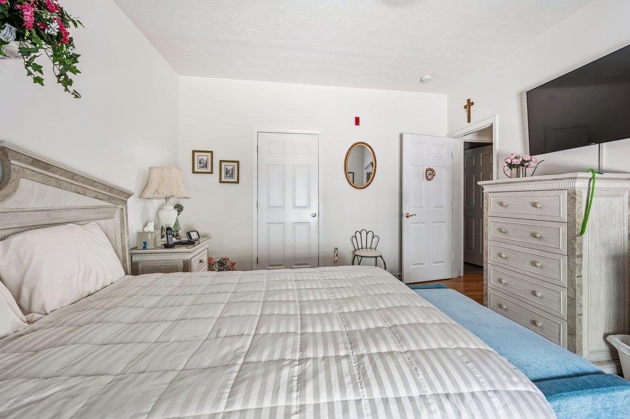 34 Mammoth Road, Unit 16 Hooksett, NH 03106 - Photo 22 of 38