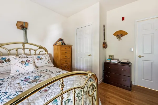 $450,000 | 34 Mammoth Road, Unit 16, Hooksett, NH 03106