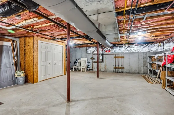 $450,000 | 34 Mammoth Road, Unit 16, Hooksett, NH 03106